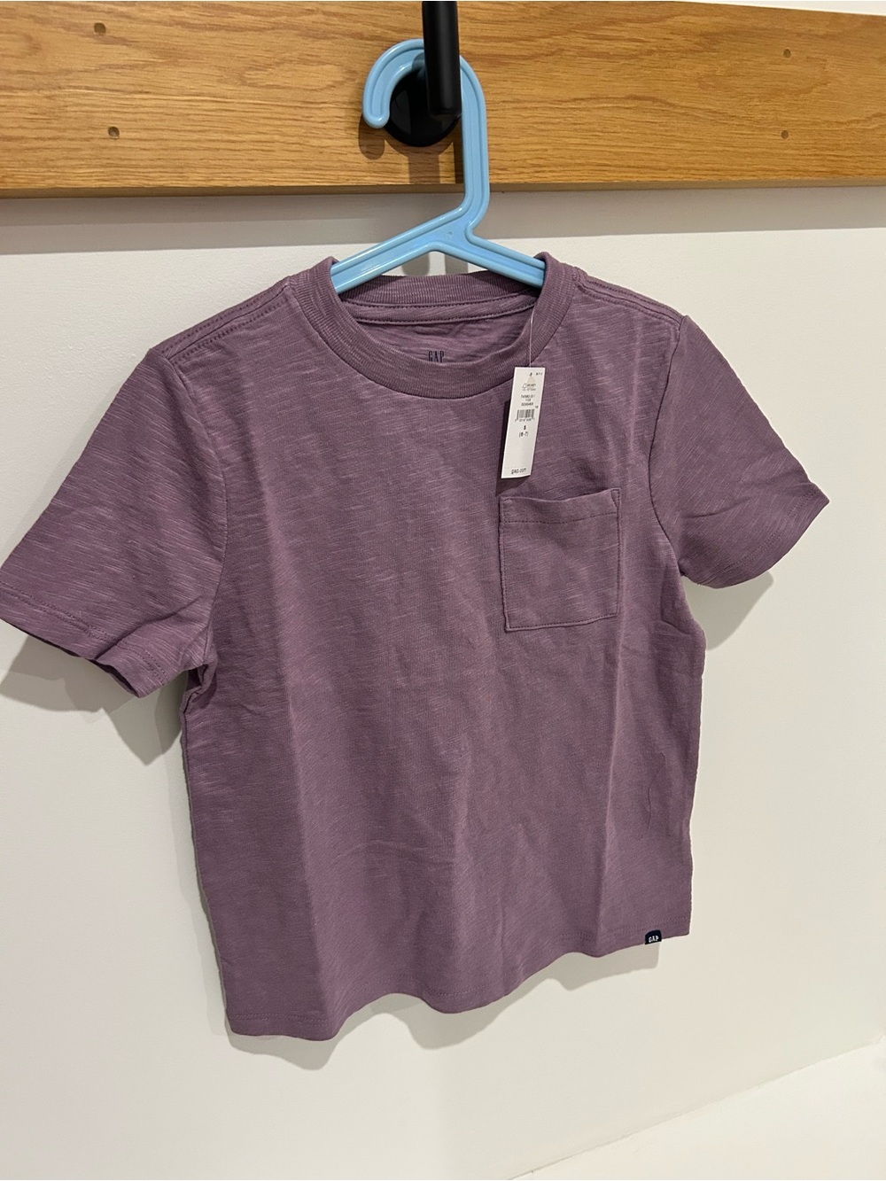 GAP Kids Short Sleeve Pocket Tee in Mauve